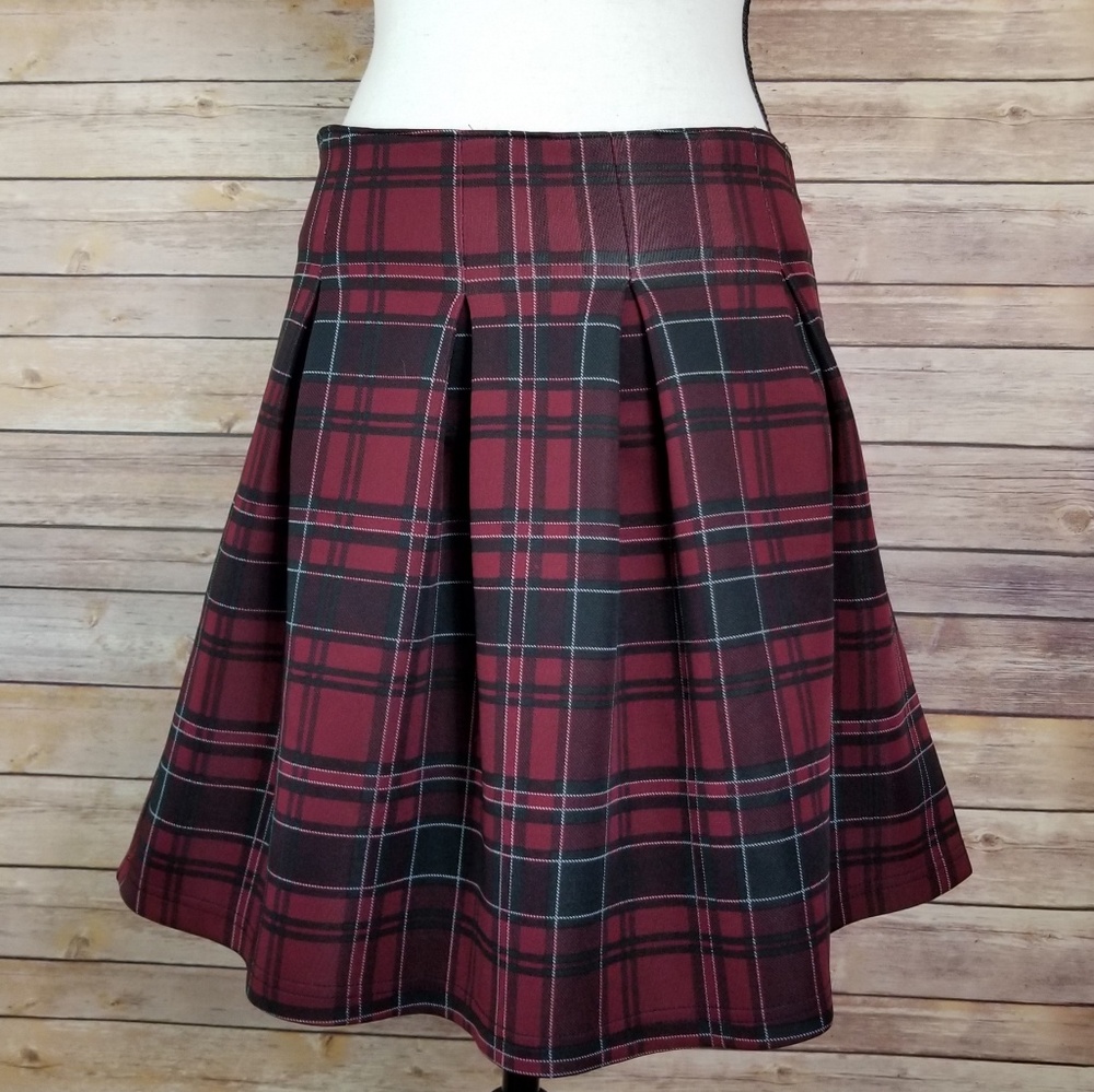 Freestyle Revolution Plaid Flare Skirt Size Small
